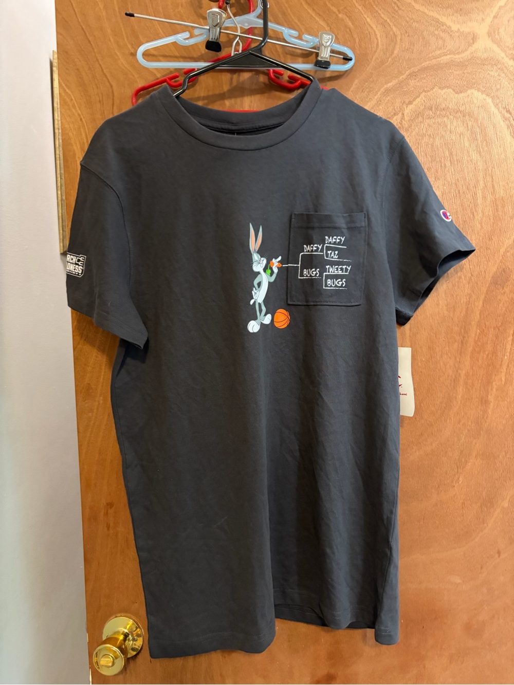 Champion Black Kids Short-Sleeve Bugs Bunny Pocket Tee NWT size M